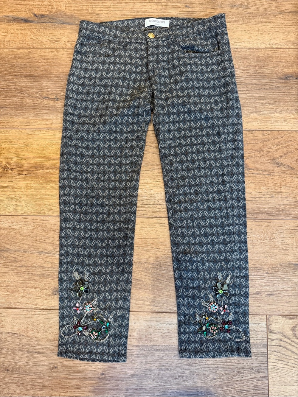 Monocrom Charcoal Patterned Cropped Embellished Pants